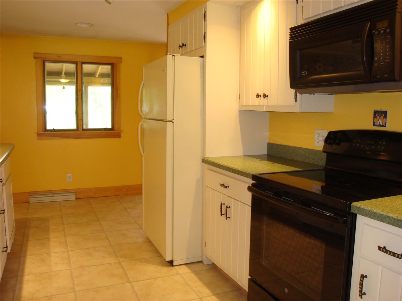 204 Kelly Road Dummerston, VT 05301 - Photo 13 of 40