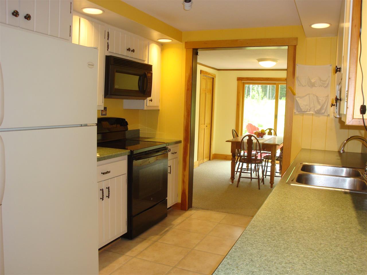 204 Kelly Road Dummerston, VT 05301 - Photo 14 of 40