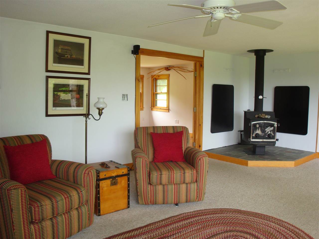 204 Kelly Road Dummerston, VT 05301 - Photo 4 of 40