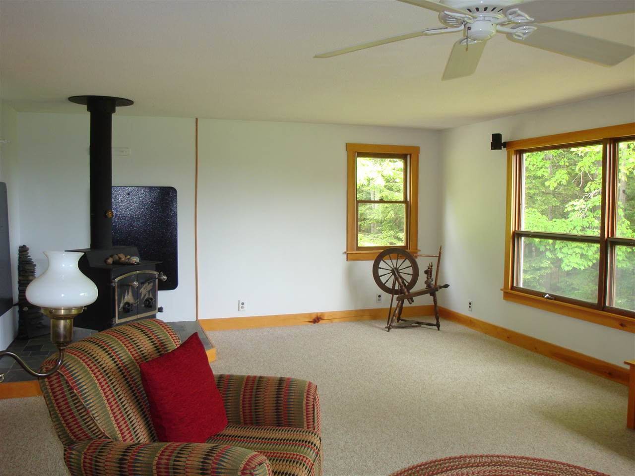 204 Kelly Road Dummerston, VT 05301 - Photo 5 of 40
