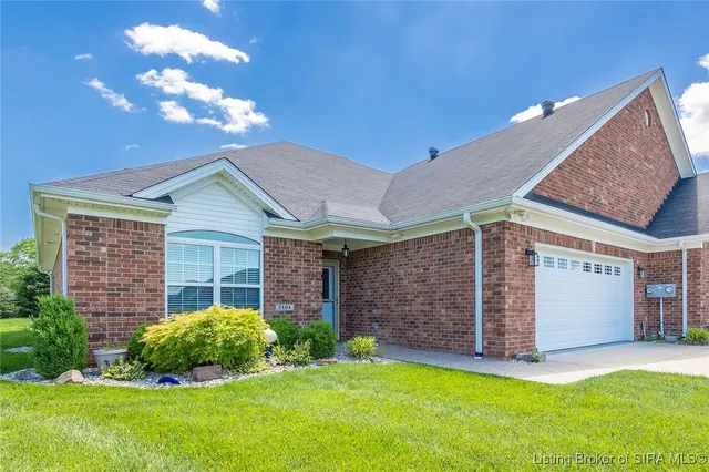 $349,000 | 2404 Magnolia Court, Unit L 49, Clarksville, IN 47129
