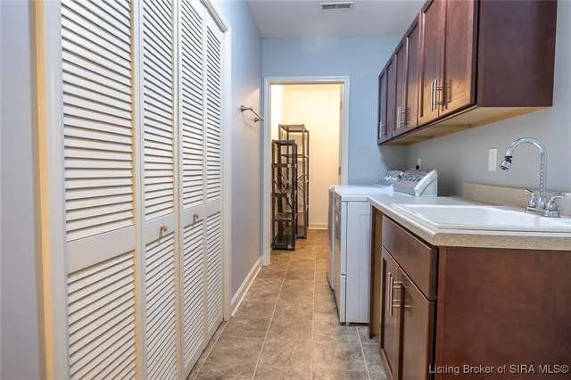 $349,000 | 2404 Magnolia Court, Unit L 49, Clarksville, IN 47129