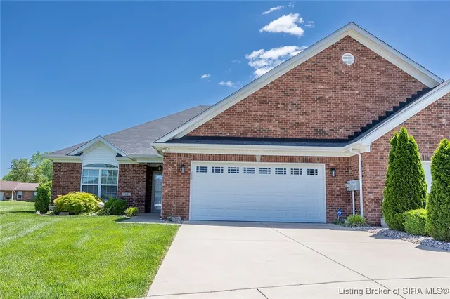 $349,000 | 2404 Magnolia Court, Unit L 49, Clarksville, IN 47129