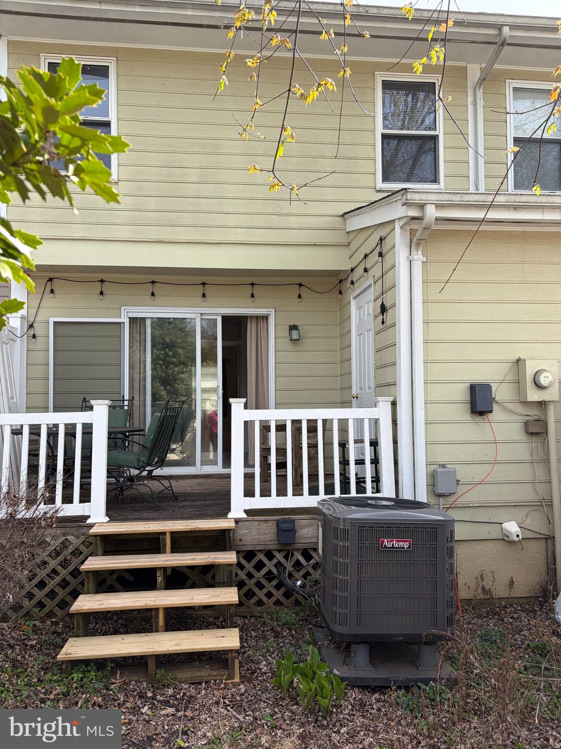 207 Greenhill Court Ranson, WV 25438 - Photo 2 of 22