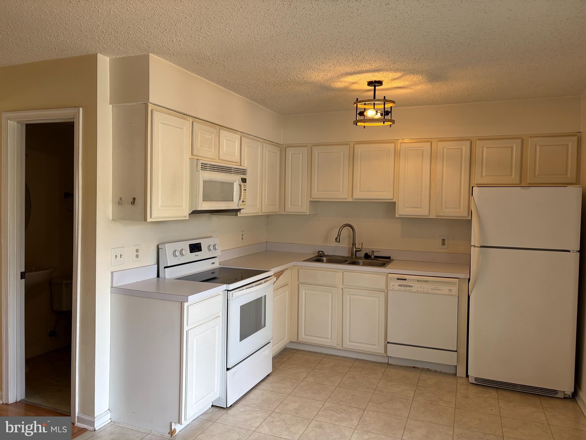 207 Greenhill Court Ranson, WV 25438 - Photo 9 of 22