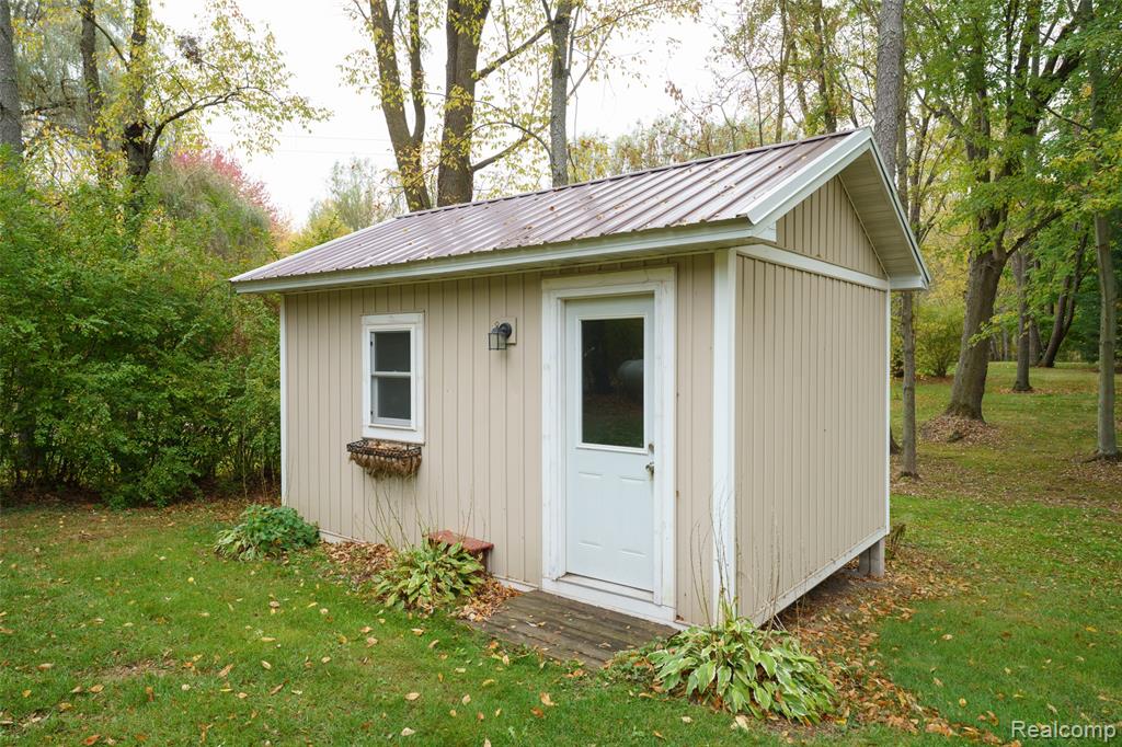 3410 Hogback Road Fowlerville, MI 48836 - Photo 27 of 36 Gallery Image 27