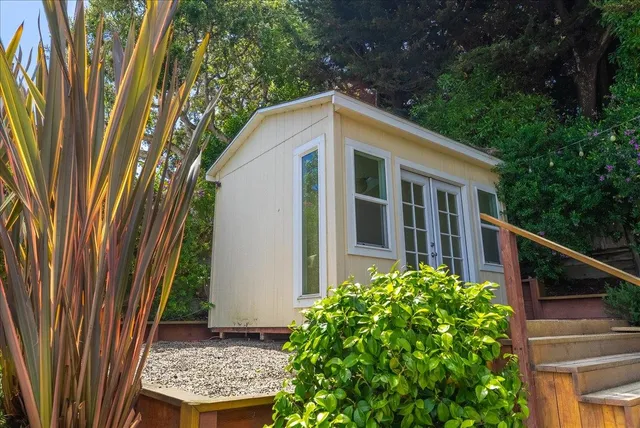 $1,025,000 | 799 Grace Street, Monterey, CA 93940