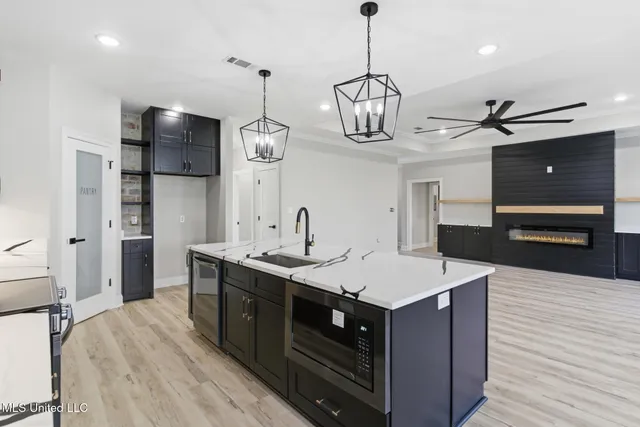 $319,900 | 43 Island Oak, Hattiesburg, MS 39402