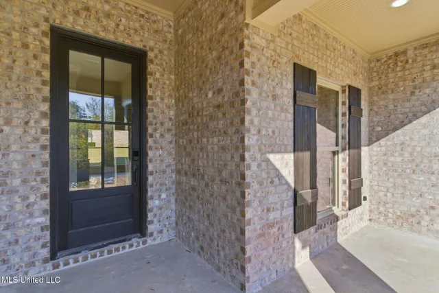 $319,900 | 43 Island Oak, Hattiesburg, MS 39402