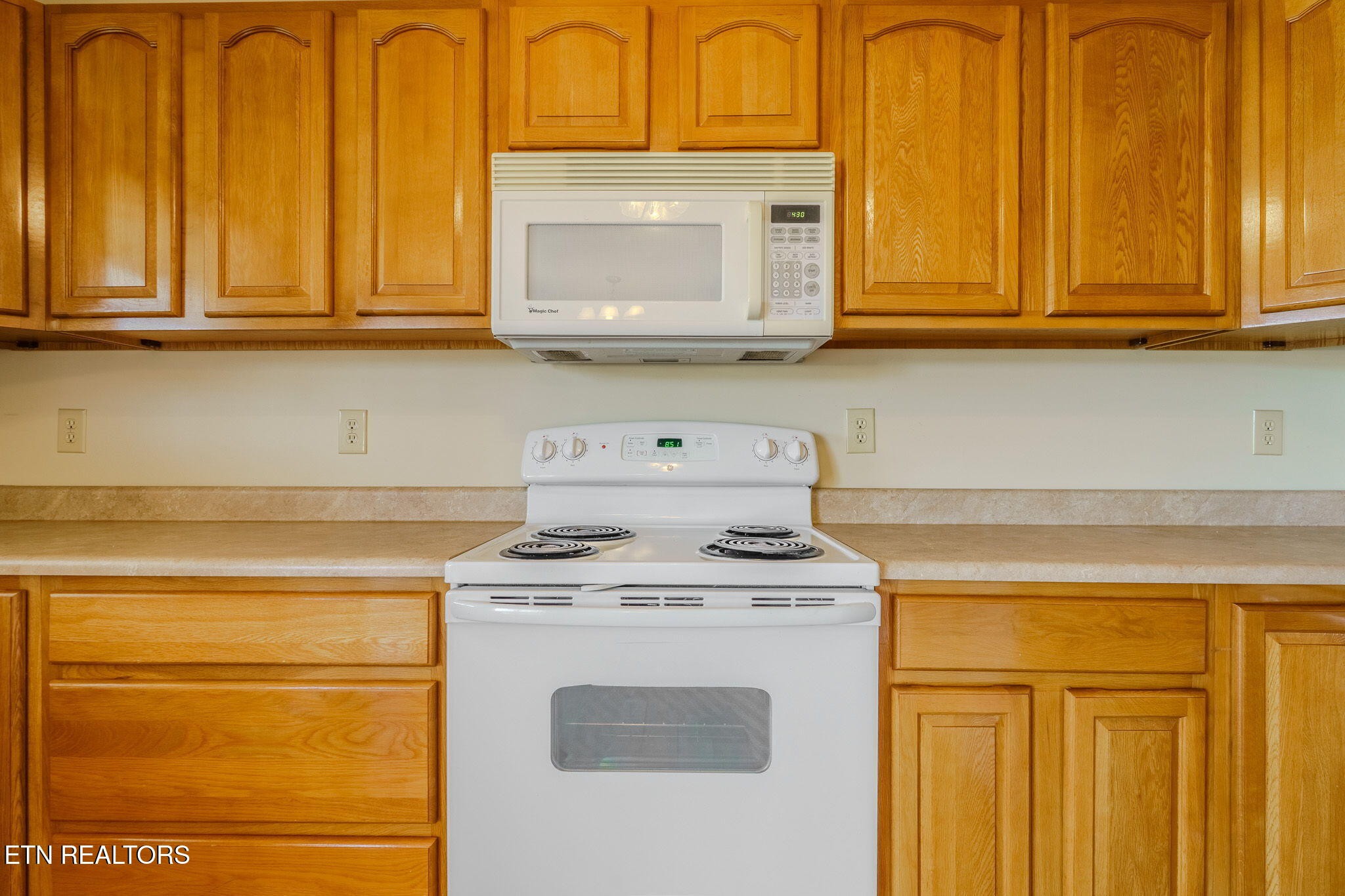 2008 Bessie Slaton Road Dandridge, TN 37725 - Photo 12 of 37 Gallery Image 12