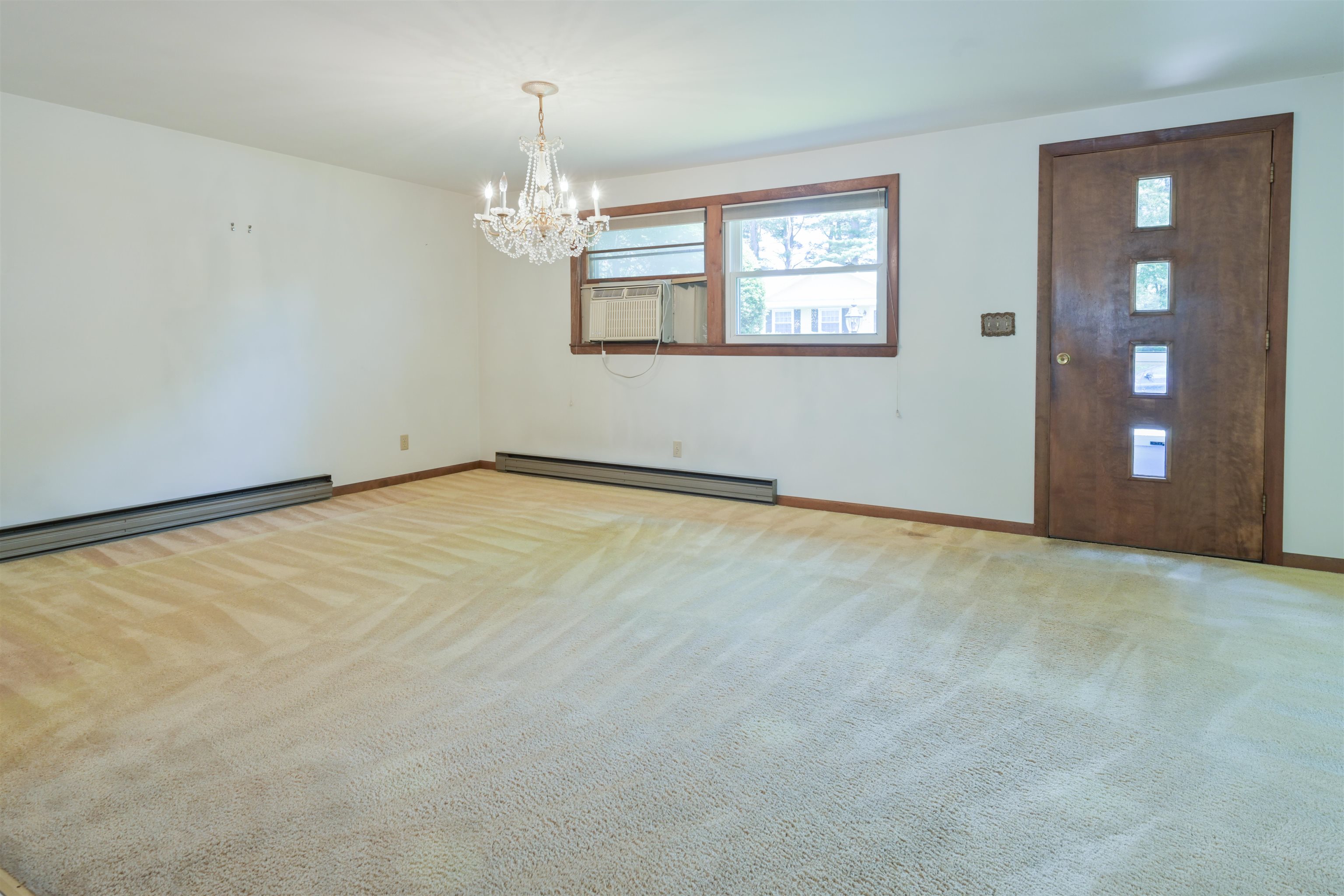 60 Hillhaven Road Manchester, NH 03104 - Photo 11 of 58