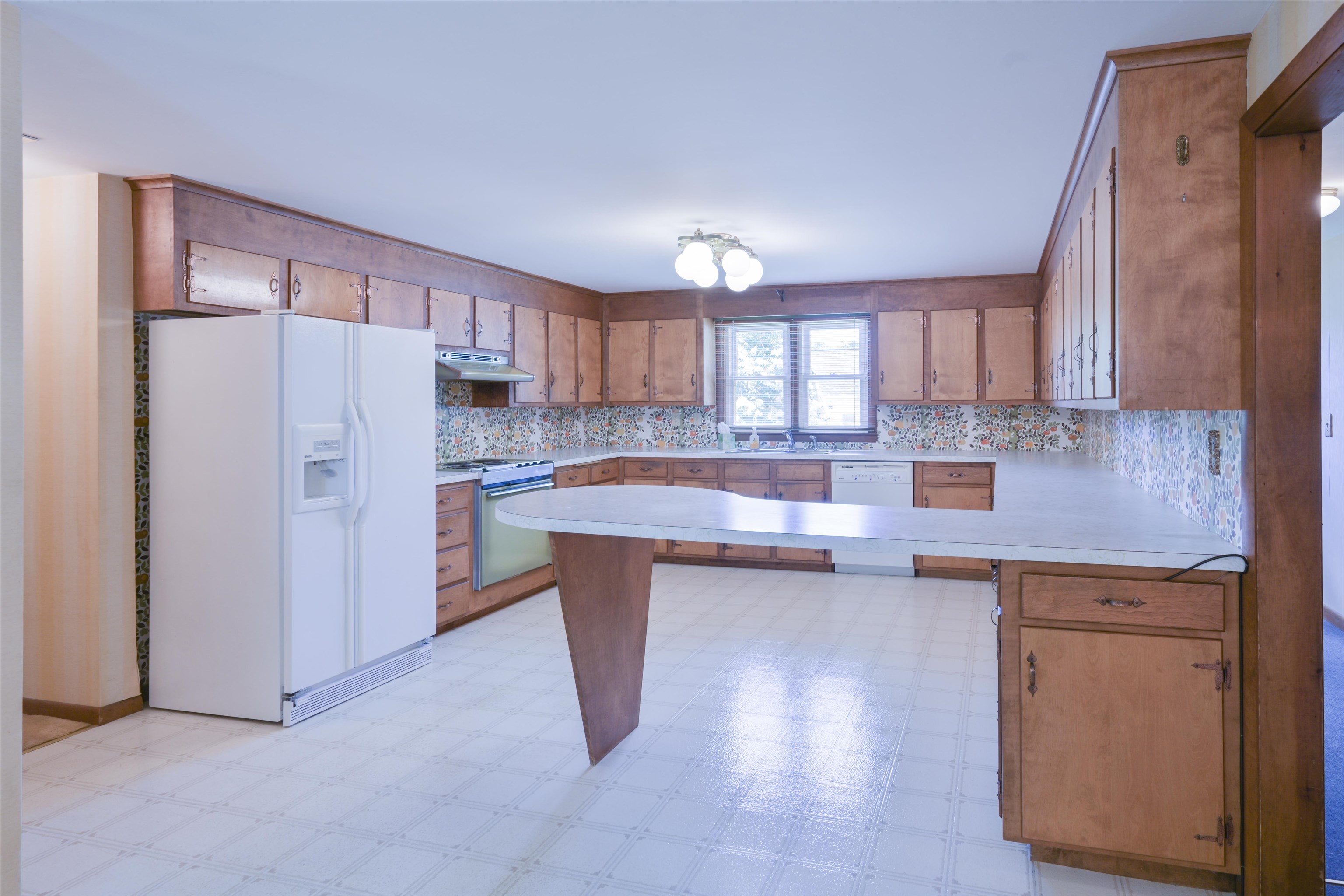 60 Hillhaven Road Manchester, NH 03104 - Photo 16 of 58
