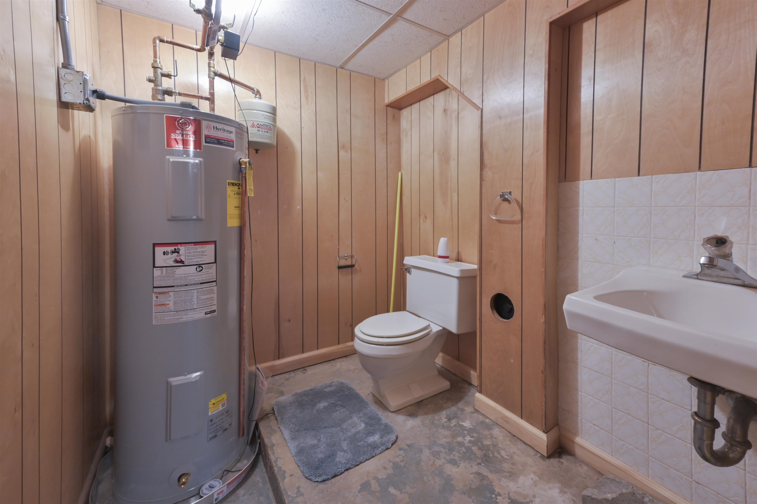 60 Hillhaven Road Manchester, NH 03104 - Photo 50 of 58