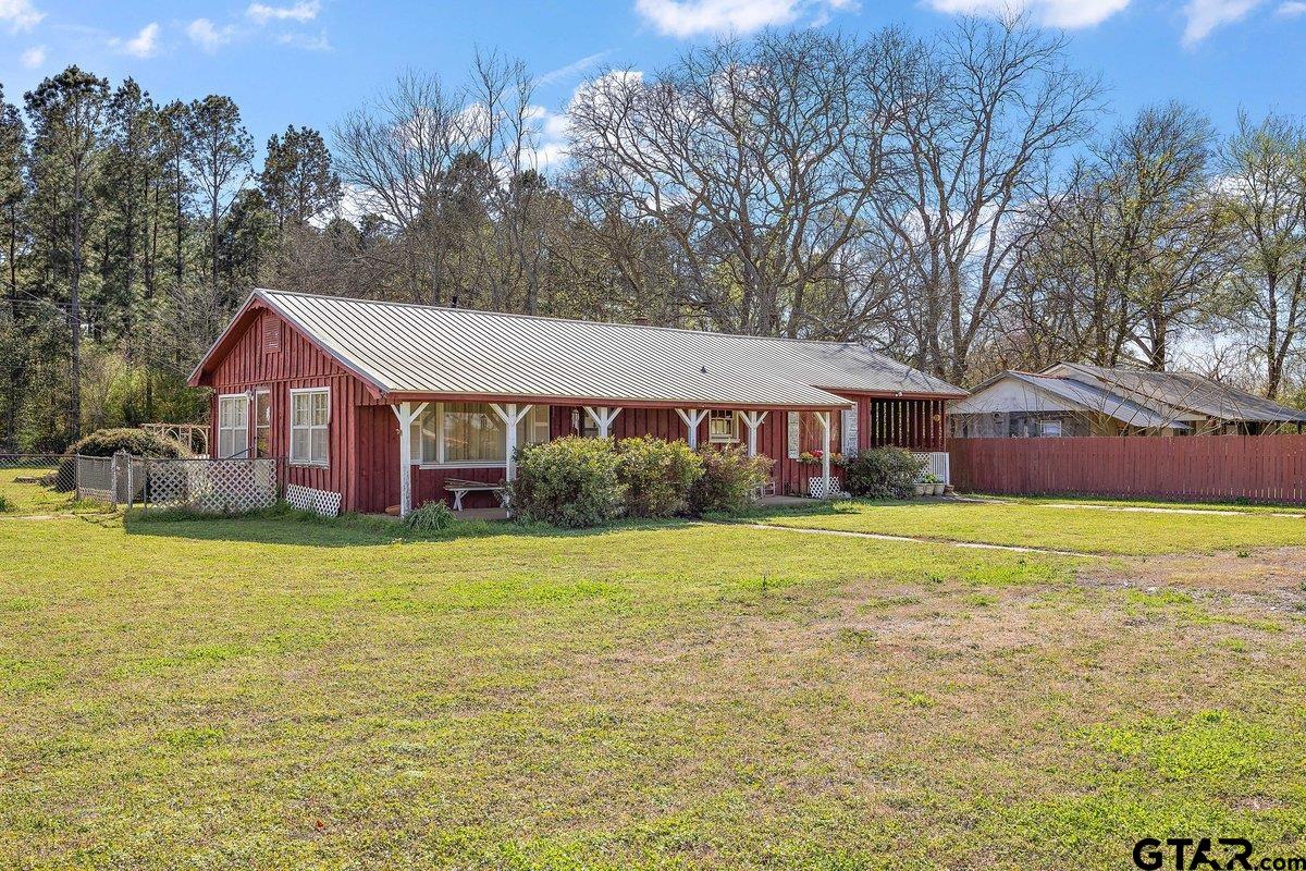 10926 US Highway 84 West Rusk, TX 75785 - Photo 3 of 17