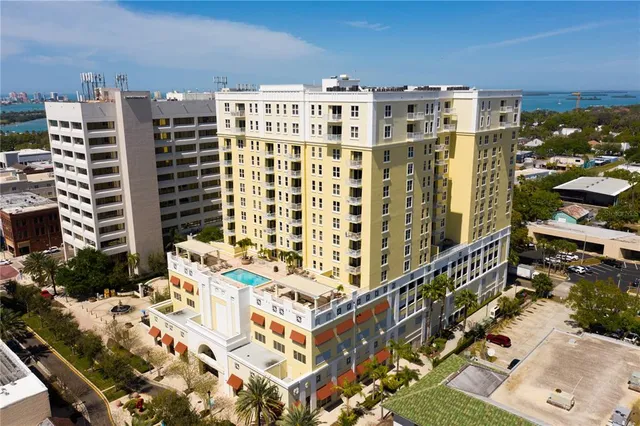 a picture of city view