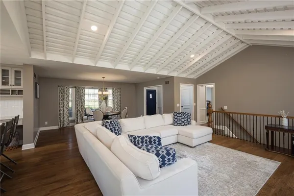 $390,000 | 3607 East Colony Square, St. Joseph, MO 64506