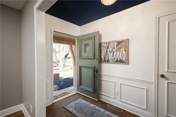 $390,000 | 3607 East Colony Square, St. Joseph, MO 64506