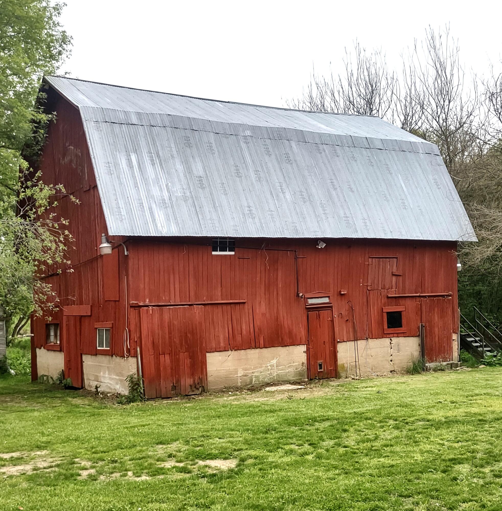 6667 6 1/2 Mile Road East Leroy, MI 49051 - Photo 22 of 22 6 one half mile rd. barn