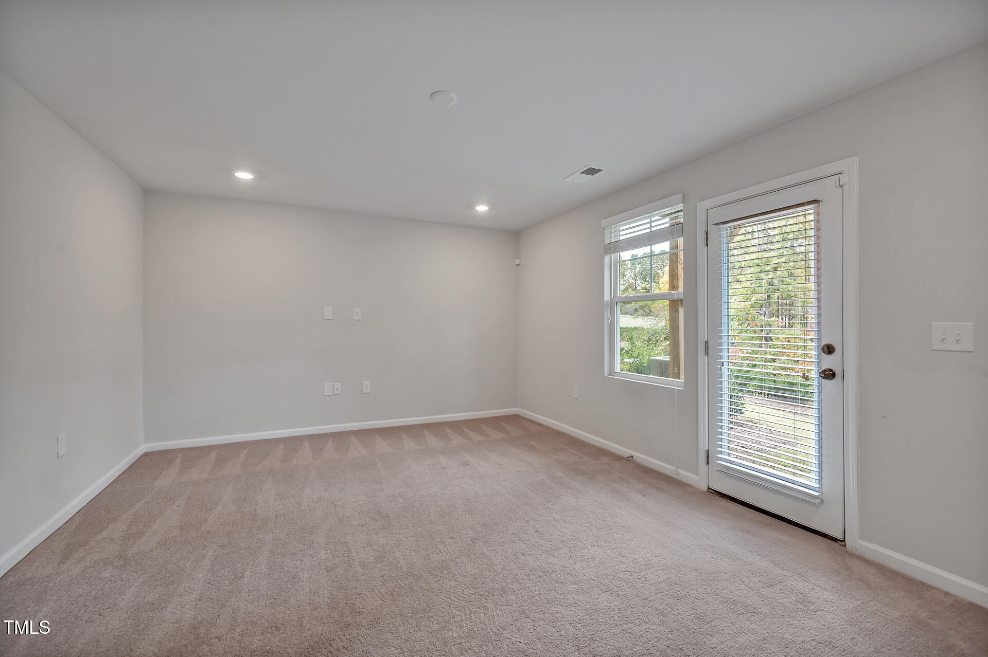 1107 Shoreside Drive Durham, NC 27713 - Photo 11 of 41 4