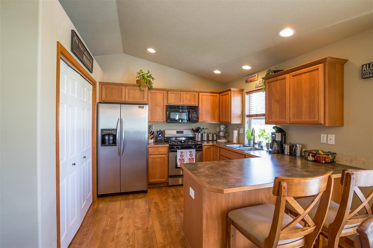902 East Cooper Lane Colbert, WA 99005 - Photo 4 of 20 Gallery Image 4