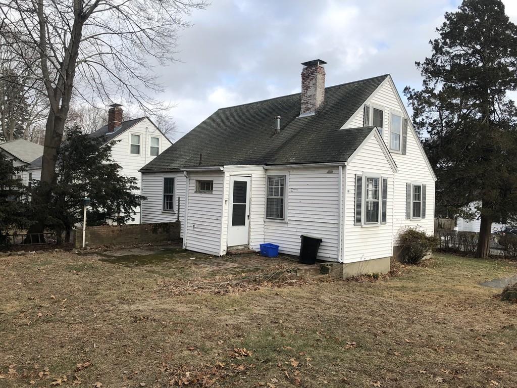 7 Porter Terrace Beverly, MA 01915 - Photo 3 of 15