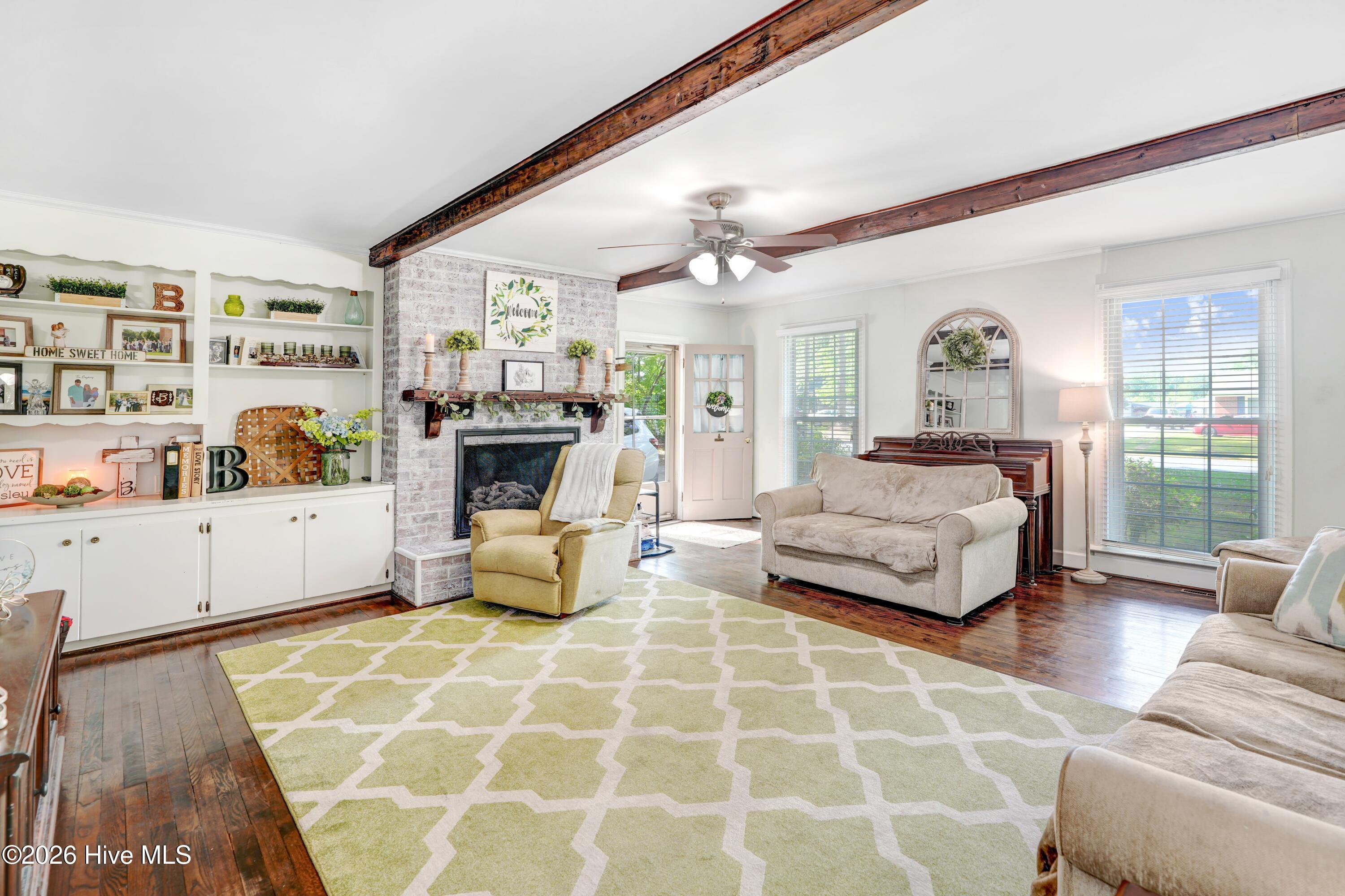 281 Greenbriar Country Road Tarboro, NC 27886 - Photo 4 of 36 7IV09705