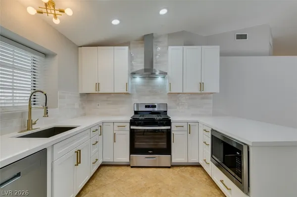 $1,825 | 7053 Abbeyville Drive, Las Vegas, NV 89119