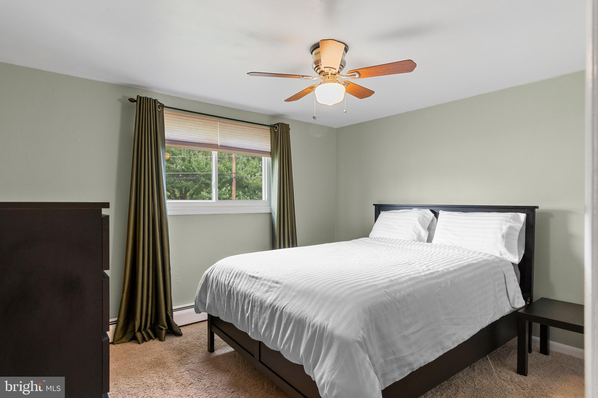 743 Roger Road Warminster, PA 18974 - Photo 17 of 26 Bedroom #3