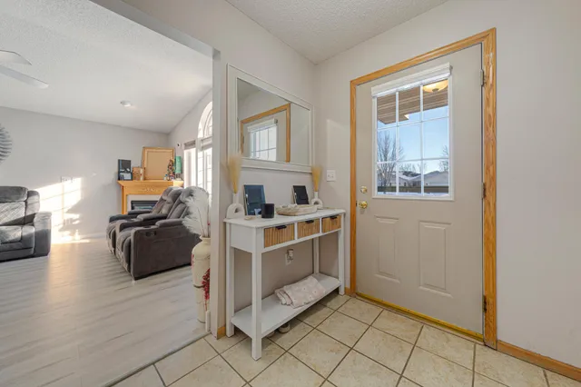 $274,999 | 1502 Carriage Circle, Faribault, MN 55021