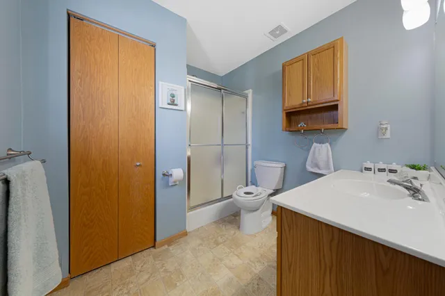 $274,999 | 1502 Carriage Circle, Faribault, MN 55021