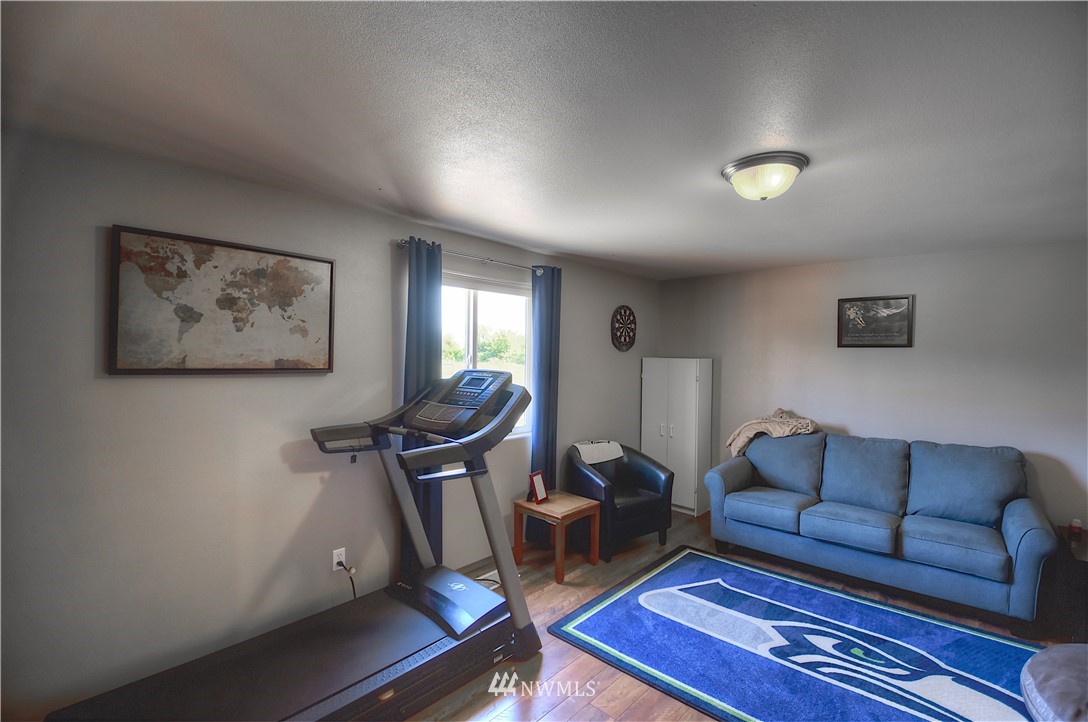 18210 Moon Road Southwest Rochester, WA 98579 - Photo 14 of 25