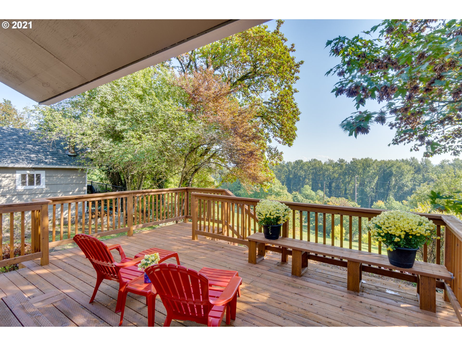 1928 Southwest 6th Avenue Camas, WA 98607 - Photo 25 of 31 a view of a chair and table on the deck