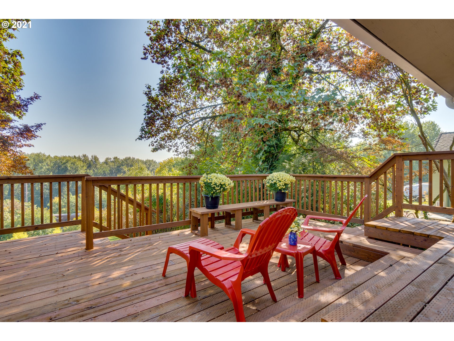 1928 Southwest 6th Avenue Camas, WA 98607 - Photo 26 of 31 a view of a chairs and table on the deck