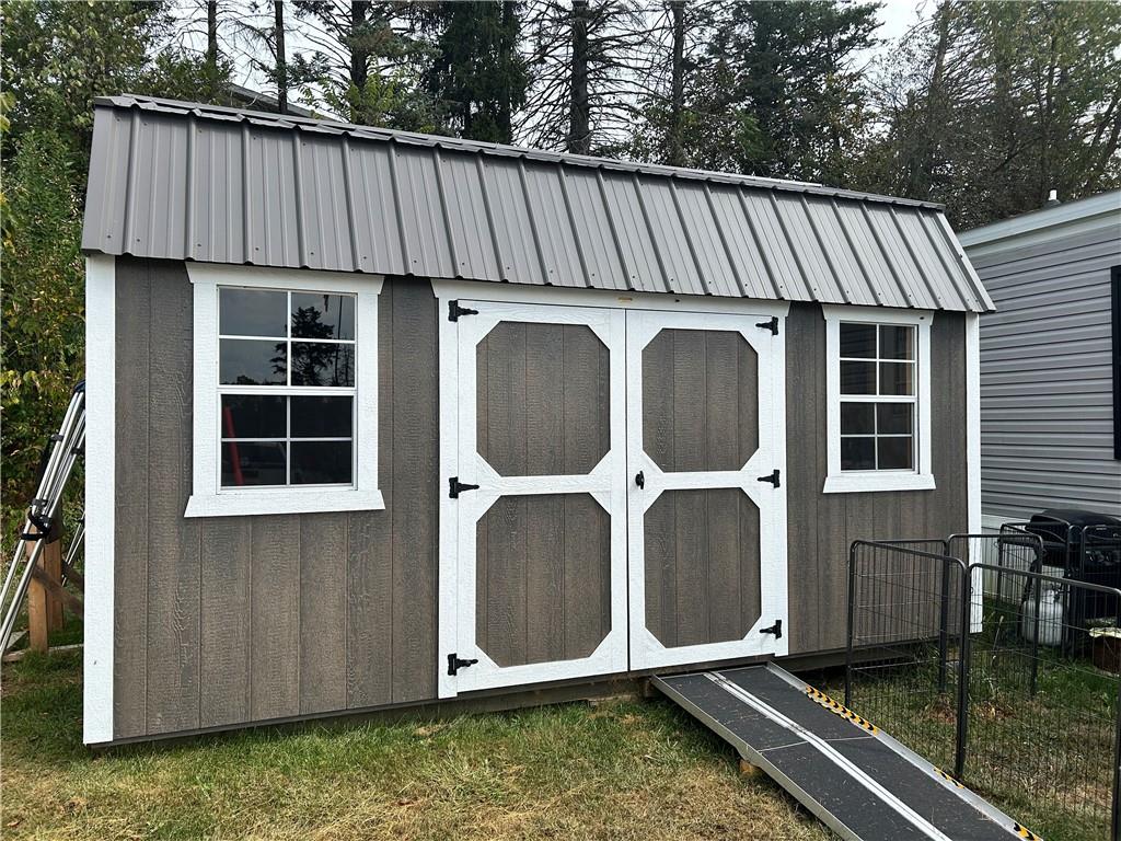 307 Castle Road Washington, PA 15301 - Photo 10 of 20 Gallery Image 10