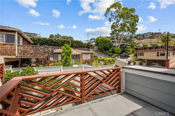 a view of a terrace with sitting area