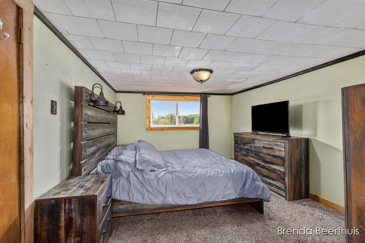 8800 Ellis Road Ravenna, MI 49451 - Photo 23 of 43 IMG_1018