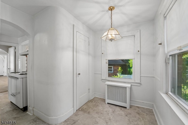 124 Walker Road West Orange, NJ 07052 - Photo 16 of 37