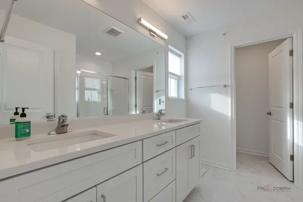 $529,900 | 2490 Olivia Court, Wauconda, IL 60084