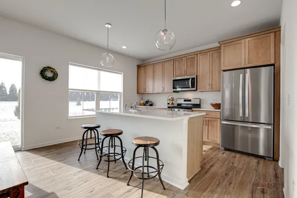 $529,900 | 2490 Olivia Court, Wauconda, IL 60084