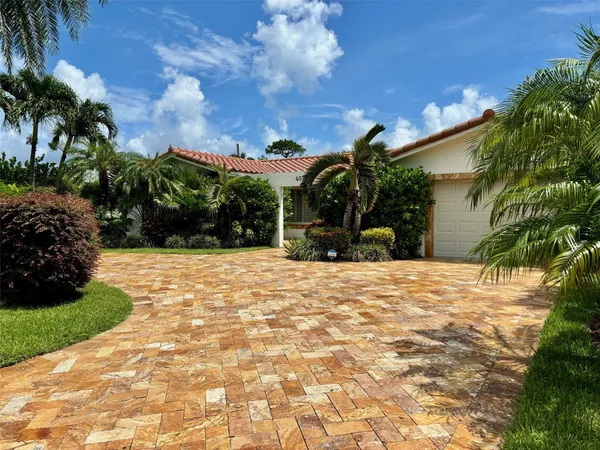 $5,500 | 4070 Northeast 26th Avenue, Fort Lauderdale, FL 33308