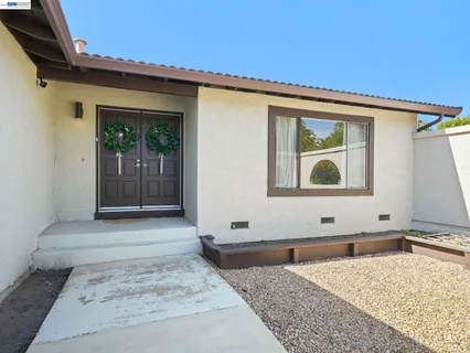 $1,150,000 | 40701 Penn Lane, Fremont, CA 94538