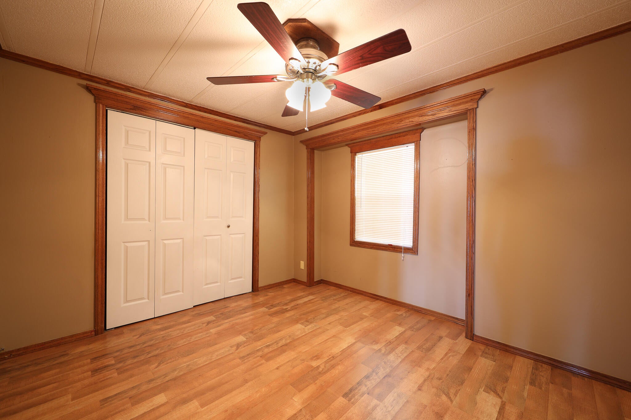 25700 South 608 Road Grove, OK 74344 - Photo 14 of 21 Guest Room 2