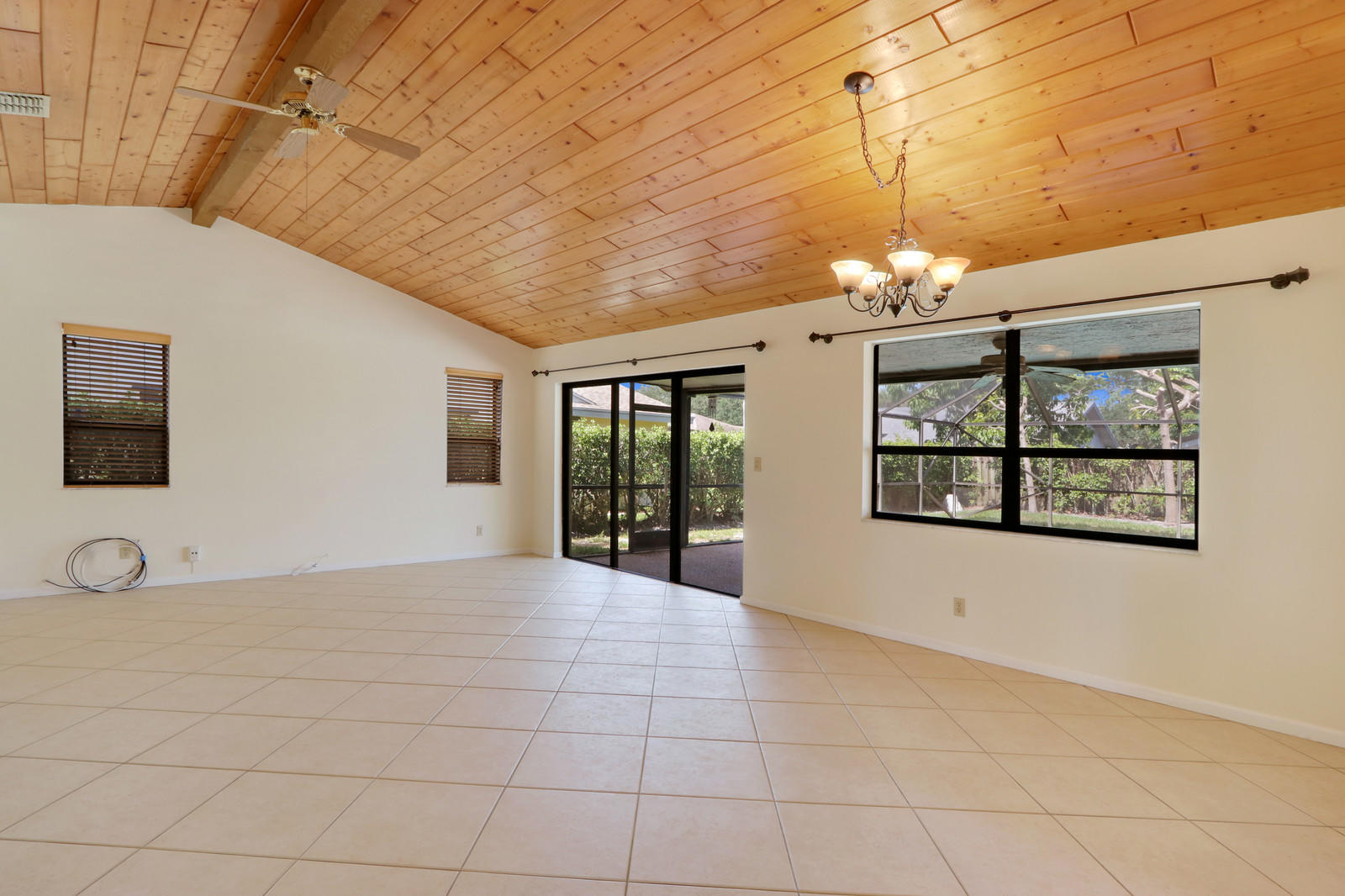 3099 Northwest 27th Avenue Boca Raton, FL 33434 - Photo 12 of 37 12_Image_12_of_30_mls