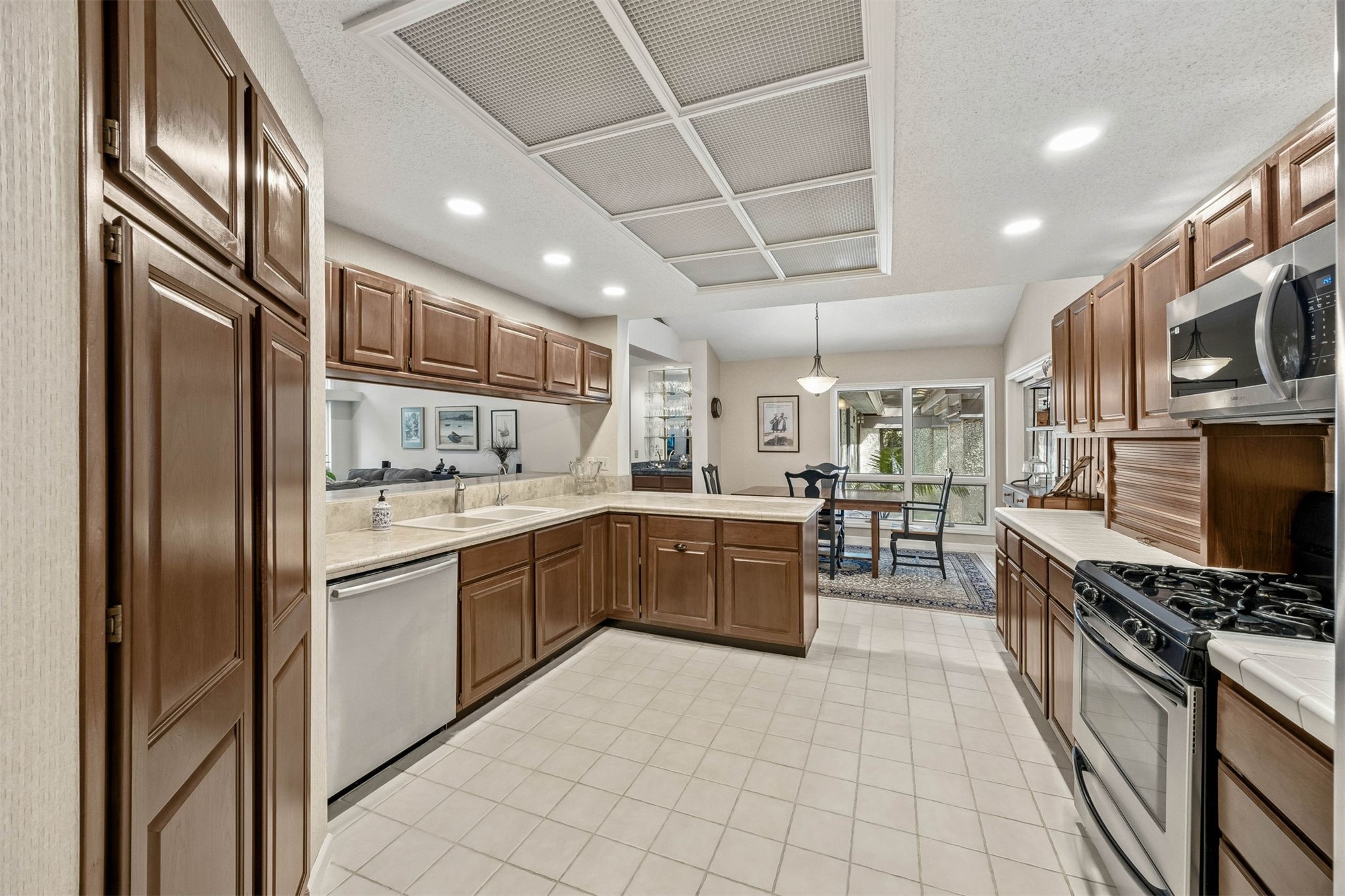 5 Red Cedar Road Fernandina Beach, FL 32034 - Photo 11 of 46 Kitchen