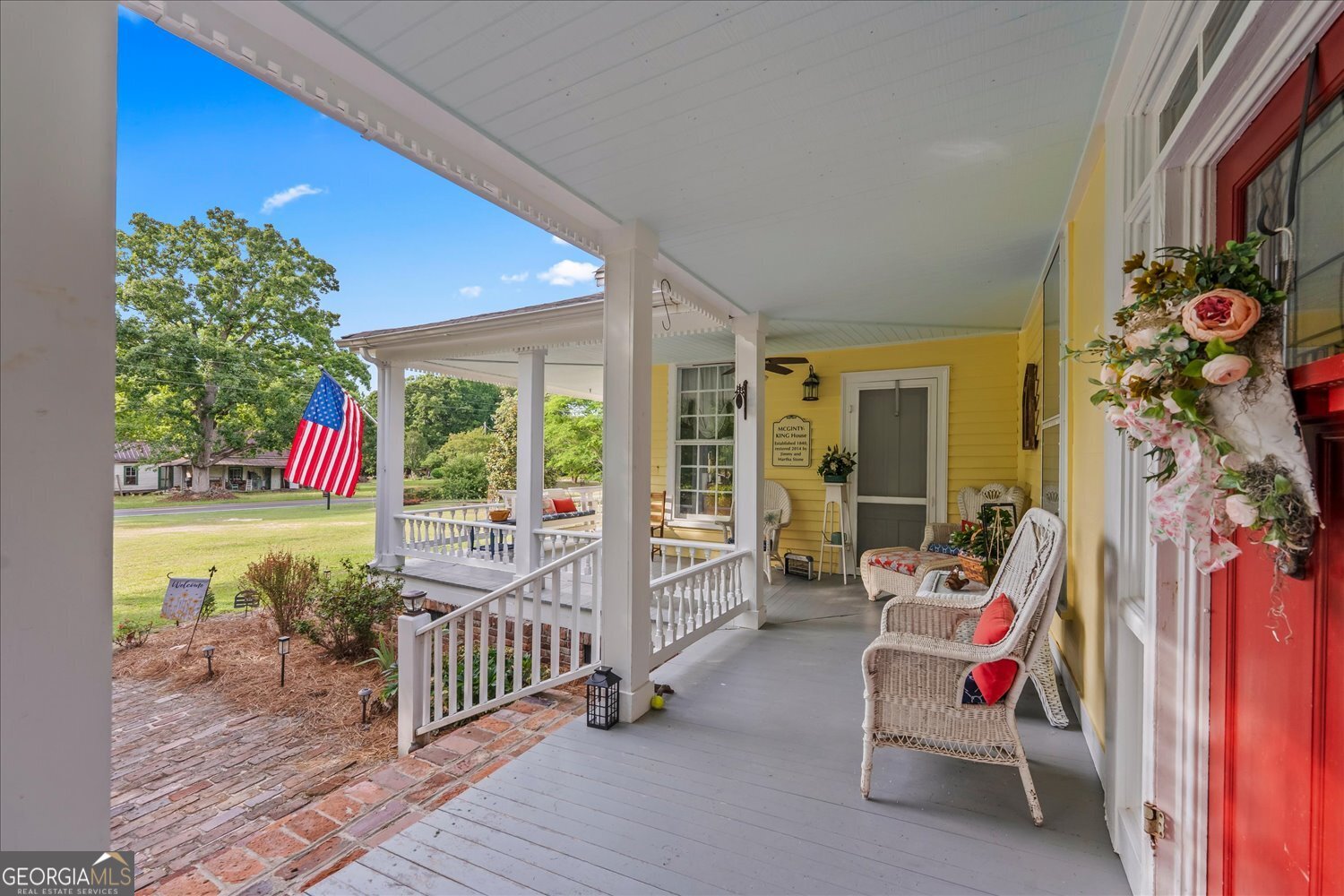 6644 East Cadley Road Norwood, GA 30821 - Photo 5 of 53 a view of deck with furniture and garden