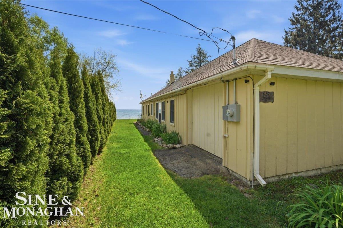 637 South Lakeshore Road Port Sanilac, MI 48469 - Photo 29 of 49