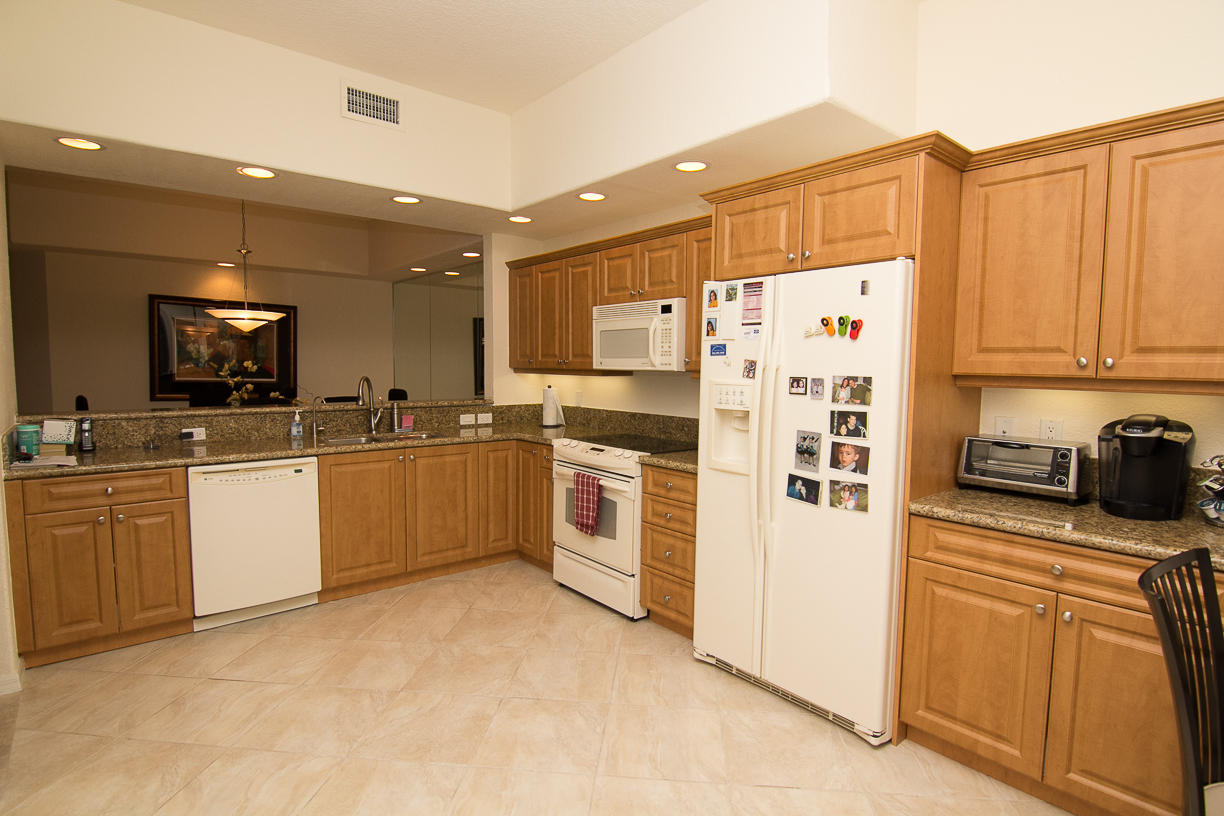 17540 Ashbourne Lane, Unit A Boca Raton, FL 33496 - Photo 9 of 16 IMG_3865