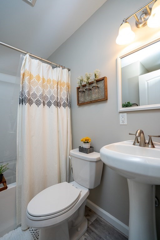 18 William Street West Springfield, MA 01089 - Photo 22 of 31 Gallery Image 22
