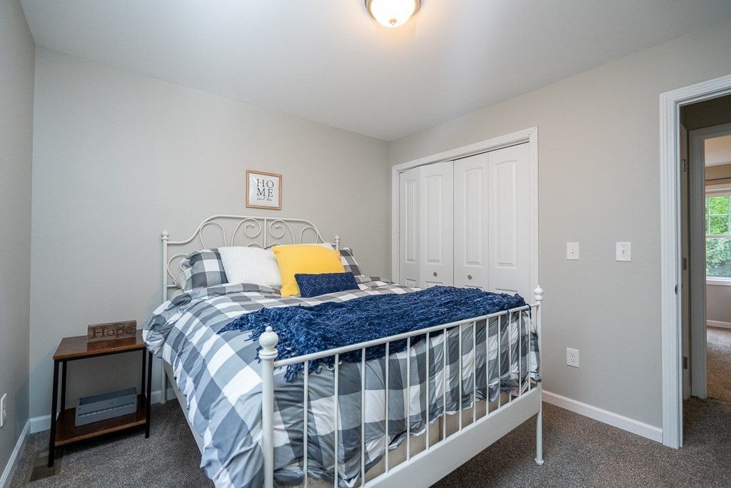 18 William Street West Springfield, MA 01089 - Photo 24 of 31 Gallery Image 24