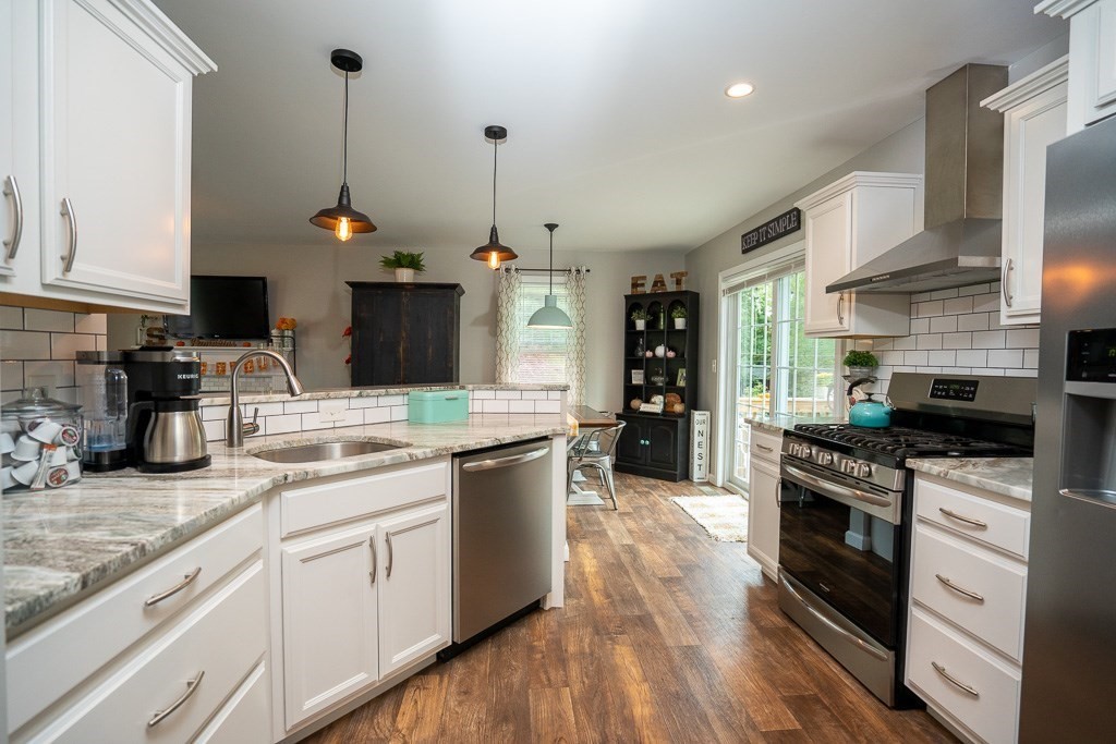 18 William Street West Springfield, MA 01089 - Photo 10 of 31 Gallery Image 10